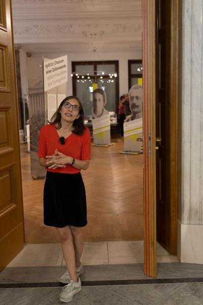 Haus der Geschichte Österreich: Geschichte,Oida! - TikTok-Livestream (1.9.2022) Foto: eSeL.at - Lorenz Seidler Foto: eSeL Lorenz Seidler