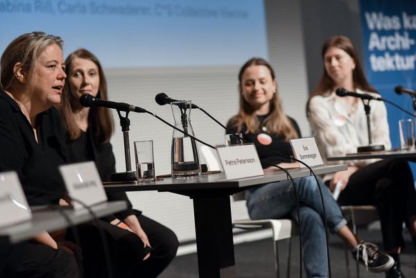 Claiming Spaces Konferenz: WHOSE HISTORY? Feministische Perspektiven in Architektur und Raumplanung (Az W Architekturzentrum Wien, 26.3.2022) Foto: eSeL.at - Joanna Pianka Foto: JOANNA PIANKA     300dpi.at
