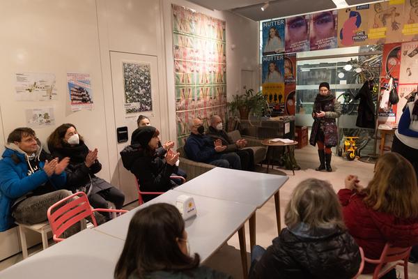 Belvedere 21: Community Outreach - Feministische Erkundung (Sonnwendviertel, 10.3.2022) Foto: eSeL.at - Lorenz Seidler Foto: eSeL Lorenz Seidler