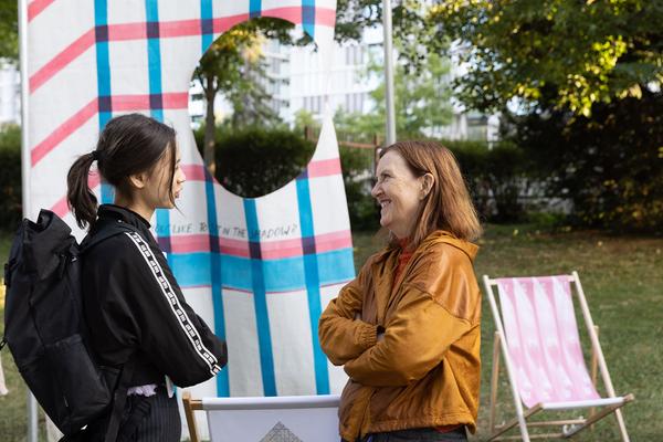 Belvedere21: Community Outreach: Marlene Hausegger - Platz an der Sonne (8.7.2022) Foto: eSeL.at - Lorenz Seidler Foto: eSeL Lorenz Seidler