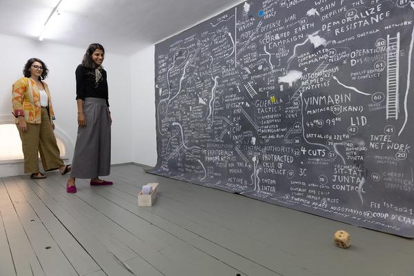 Galerie EXILE: "Extraneous" curated by Zasha Colah & Valentina Viviani (9.9. - 18.10.2022) Foto: eSeL.at - Lorenz Seidler Foto: eSeL Lorenz Seidler