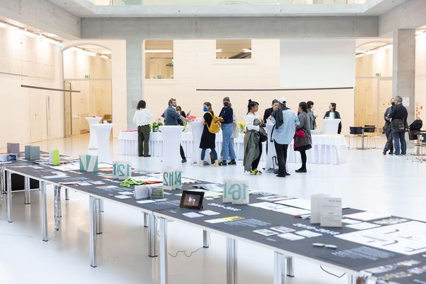 20 years /ecm Master Program in Exhibition Theory and Practice. Conference (5.5.2022, University of Applied Arts Vienna) Foto: eSeL.at - Lorenz Seidler Foto: eSeL Lorenz Seidler