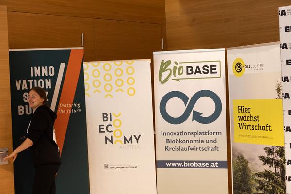 AIT TEC @ European Forum Alpbach 2022: Content Session: Bioeconomy Austria – Game-Changer for Austria's Economy (Congress Centrum Alpbach, Herz-Kremenak-Saal, 26.8.2022) Foto: eSeL.at - Lorenz Seidler Foto: eSeL Lorenz Seidler