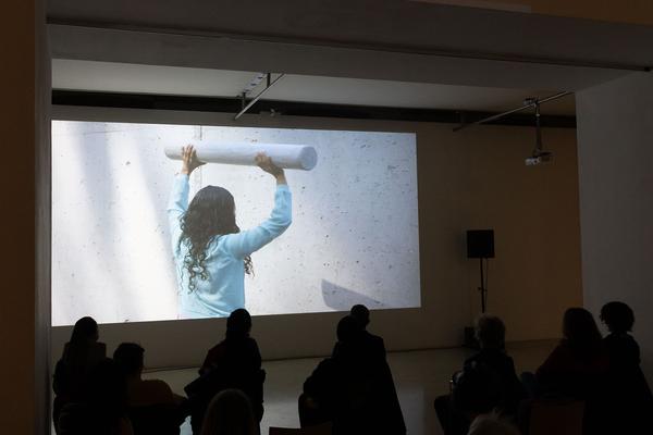 Kunstraum Niederösterreich: Fanni Futterknecht - Echoes of Resistance. Filmscreening & Diskussion (21.1.2022) Foto: eSeL.at - Lorenz Seidler Foto: eSeL Lorenz Seidler