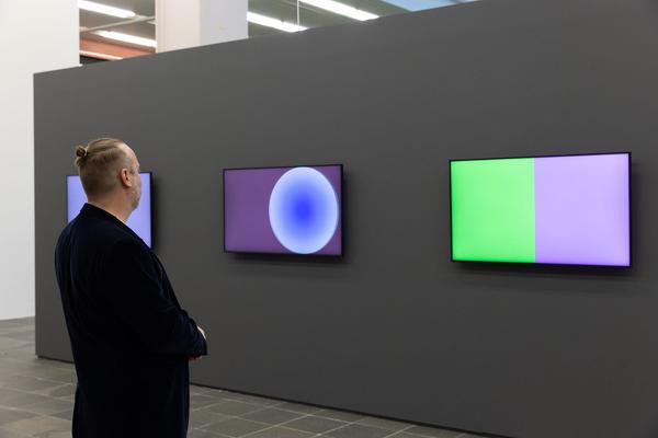 Belvedere 21: Gerwald Rockenschaub "circuit cruise / feasible memory/regulator" (25.11.2022 - 12.3.2023) Foto: eSeL.at - Lorenz Seidler Foto: eSeL Lorenz Seidler