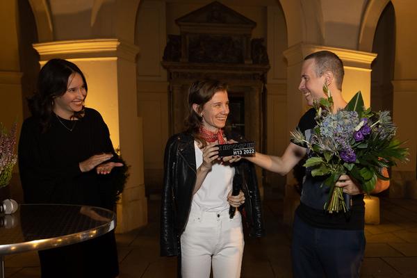Kunstraum Niederösterreich: H13 2022 - "Metal Heads" von Elisabeth Kihlström und Alexander Martinz (1.9.2022) Foto: eSeL.at - Lorenz Seidler Foto: eSeL Lorenz Seidler