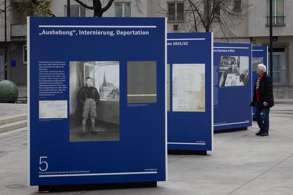 hdgö on tour: Das Wiener Modell der Radikalisierung. Österreich und die Shoah (Floridsdorf/Pius-Porsch-Platz, 7.4. - 7.7.2022) Foto: eSeL.at - Lorenz Seidler Foto: eSeL Lorenz Seidler