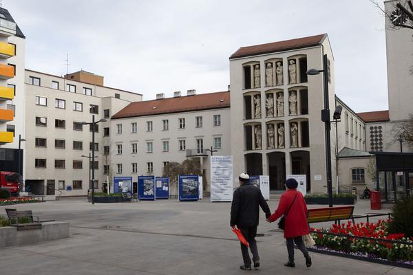hdgö on tour: Das Wiener Modell der Radikalisierung. Österreich und die Shoah (Floridsdorf/Pius-Porsch-Platz, 7.4. - 7.7.2022) Foto: eSeL.at - Lorenz Seidler Foto: eSeL Lorenz Seidler