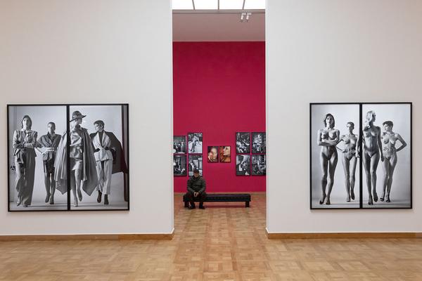 Kunstforum Wien: Helmut Newton - Legacy (19.10.2022 – 15.01.2023) Foto: eSeL.at - Lorenz Seidler Foto: eSeL Lorenz Seidler