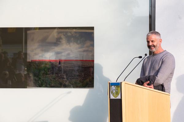 Kunst im öffentlichen Raum Niederösterreich: Markus Guschelbauer: peripheria (Kunstraum Weikendorf, Eröffnung 08.10.22) Foto: eSeL.at - Anastasiia Yakovenko Foto: eSeL.at - Anastasiia Yakovenko