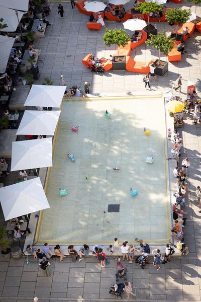 MuseumsQuartier Wien: MQ Sommerfest (12.6.2022) Foto: eSeL.at - Lorenz Seidler Foto: eSeL Lorenz Seidler