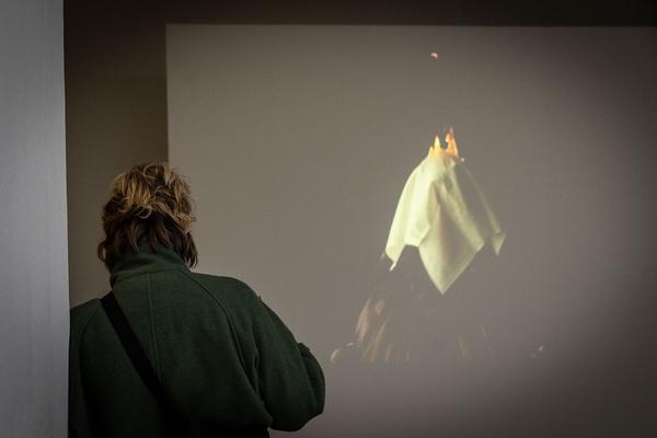 Kunstraum Niederösterreich: Dorota Gawęda & Eglė Kulbokaitė "Oh, make your fingernails into spades, Your palms into shovels" (31.3. - 14.5.2022) Foto: eSeL.at - Lorenz Seidler Foto: eSeL Lorenz Seidler
