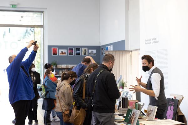 FOTO WIEN Photobook Market (25.3. - 27.3.2022) Foto: eSeL.at - Lorenz Seidler Foto: eSeL Lorenz Seidler