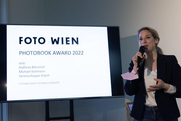 FOTO WIEN Photobook Award 2022. Preisverleihung (Festivalzentrale Augarten, 26.3.2022) Foto: eSeL.at - Lorenz Seidler Foto: eSeL Lorenz Seidler