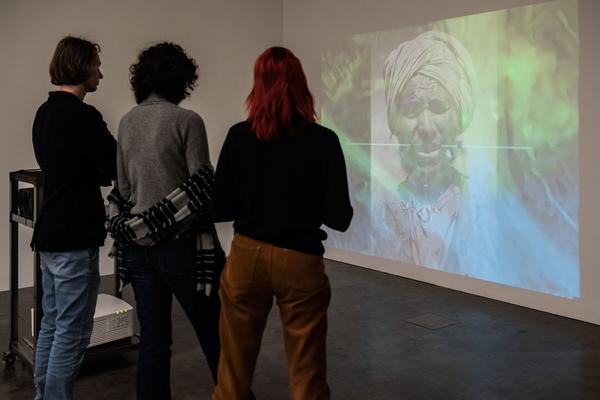 Kunsthalle Wien: Rajkamal Kahlon. Which Side Are You On? (1.12.2022 - 9.4.2023) Foto: eSeL.at - Joanna Pianka Foto: eSeL.at - Joanna Pianka