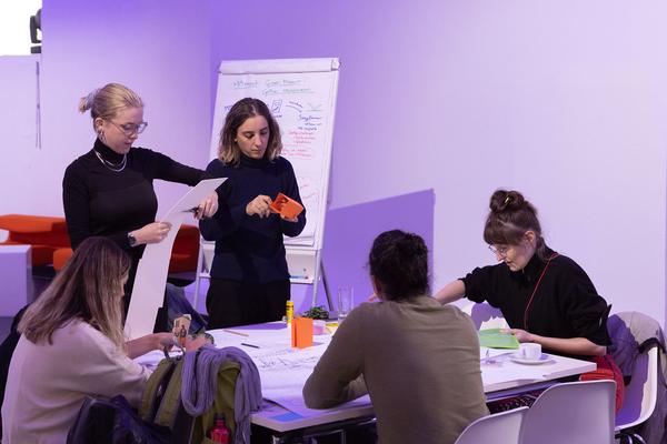 MuseumsQuartier Wien: Raum schaffen: "Co-Design Your MQ" Hackathon (21.9.2022) Foto: eSeL.at - Lorenz Seidler Foto: eSeL Lorenz Seidler
