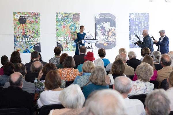 Landesgalerie Niederösterreich: Rendez-Vouz mit der Sammlung. Kunst von 1960 bis Heute (Eröffnung, 22.5.2022) Foto: eSeL.at - Lorenz Seidler Foto: eSeL Lorenz Seidler
