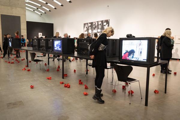 Kunsthalle Wien: Sanja Iveković. Works of Heart 1974–2022 (4.10.2022 - 12.3.2023) Foto: eSeL.at - Lorenz Seidler Foto: eSeL Lorenz Seidler
