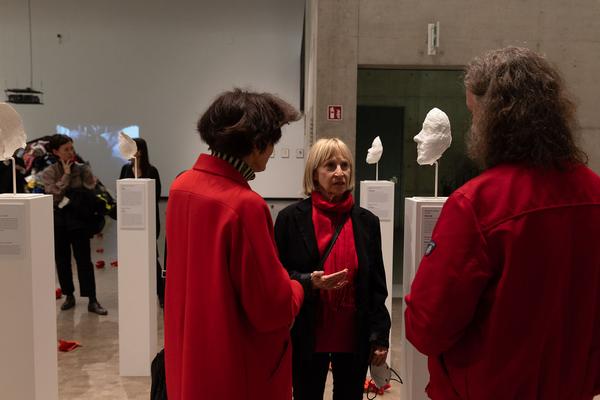 Kunsthalle Wien: Sanja Iveković. Works of Heart 1974–2022 (4.10.2022 - 12.3.2023) Foto: eSeL.at - Lorenz Seidler Foto: eSeL Lorenz Seidler
