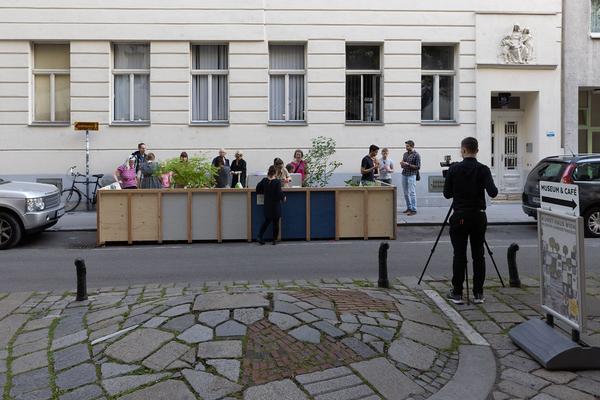 Kunst Haus Wien: Sommerfest & Eröffnung TEACH NATURE (14.6.2022) Foto: eSeL.at - Lorenz Seidler Foto: eSeL Lorenz Seidler