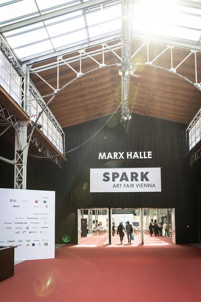 SPARK Art Fair 2022 (Marx Halle, 24.3. - 27.3.2022) Foto: eSeL.at - Lorenz Seidler Foto: eSeL Lorenz Seidler