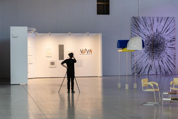 SPARK Art Fair 2022 (Marx Halle, 24.3. - 27.3.2022) Foto: eSeL.at - Lorenz Seidler Foto: eSeL Lorenz Seidler