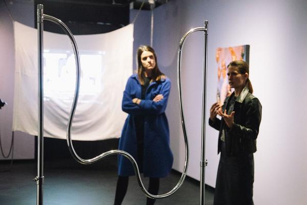 Kunst Haus Wien: Stefanie Moshammer "We love our customers" (13.10.22 - 14.02..2023) Foto: eSeL.at - Anastasiia Yakovenko Foto: eSeL.at - Lorenz Seidler