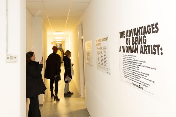 VIENNA ART WEEK 2022 - Challenging Orders. Opening (Wiedner Hauptstrasse 142, 18.11.2022) Foto: eSeL.at - Lorenz Seidler Foto: eSeL Lorenz Seidler