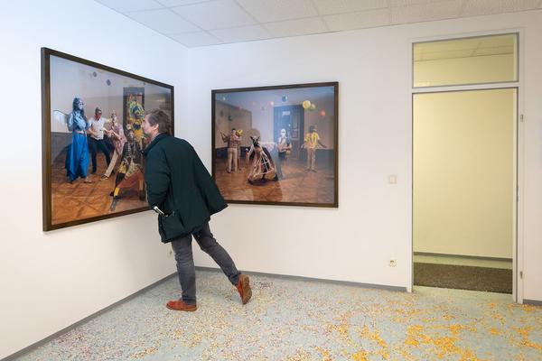 VIENNA ART WEEK 2022 - Challenging Orders. Opening (Wiedner Hauptstrasse 142, 18.11.2022) Foto: eSeL.at - Lorenz Seidler Foto: eSeL Lorenz Seidler