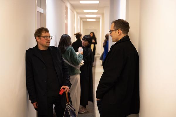 VIENNA ART WEEK 2022 - Challenging Orders. Opening (Wiedner Hauptstrasse 142, 18.11.2022) Foto: eSeL.at - Lorenz Seidler Foto: eSeL Lorenz Seidler