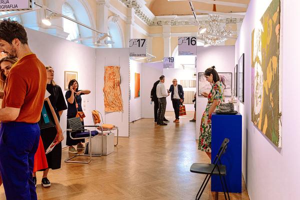 viennacontemporary 2022: (8.-11.09) Foto: eSeL.at - Anastasiia Yakovenko Foto: eSeL.at - Lorenz Seidler