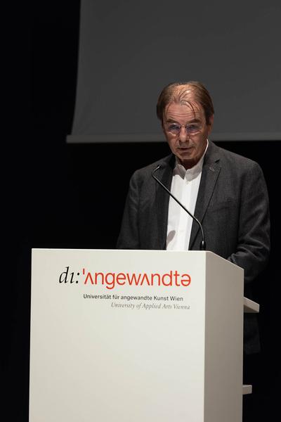 Angewandte Festival: Ehrenringverleihung an Rektor Gerald BAST (27.6.2023) Foto: eSeL.at - Lorenz Seidler Foto: eSeL Lorenz Seidler