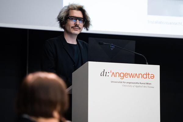 Universität für angewandte Kunst / Die Angewandte: Brigitte Kowanz. Beyond Words (Expositur Vordere Zollamtsstraße, 22.3.2023) Foto: eSeL.at - Joanna Pianka Foto: eSeL.at - Joanna Pianka