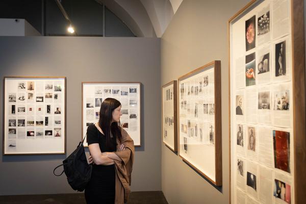 FOTO WIEN: Crossing Lines. Politics of images (MQ, 1.6.2023) Foto: eSeL.at - Lorenz Seidler Foto: eSeL Lorenz Seidler