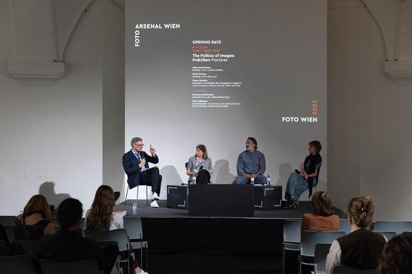 FOTO WIEN: Opening Days: Politics of Images: Panel "Praktiken" (MQ, 2.6.2023) Foto: eSeL.at - Lorenz Seidler Foto: eSeL Lorenz Seidler