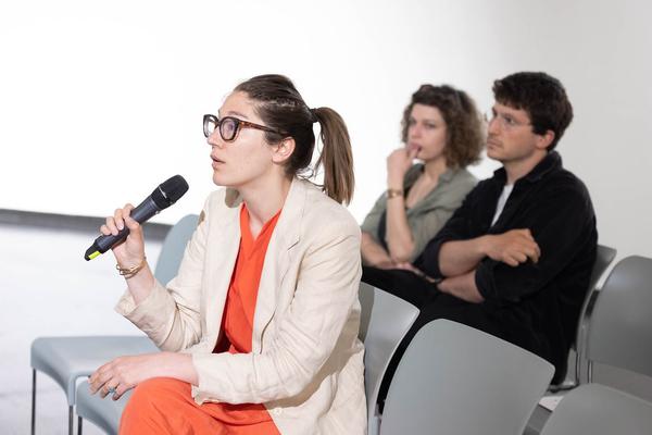 FOTO WIEN: Opening Days: Politics of Images: Panel "Praktiken" (MQ, 2.6.2023) Foto: eSeL.at - Lorenz Seidler Foto: eSeL Lorenz Seidler