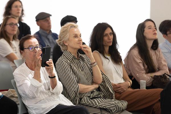 FOTO WIEN: Opening Days. The Politics of Images: Rezeptionsgrenzen. Panel mit Abigail Solomon-Godeau (MQ, 2.6.2023) Foto: eSeL.at - Lorenz Seidler Foto: eSeL Lorenz Seidler