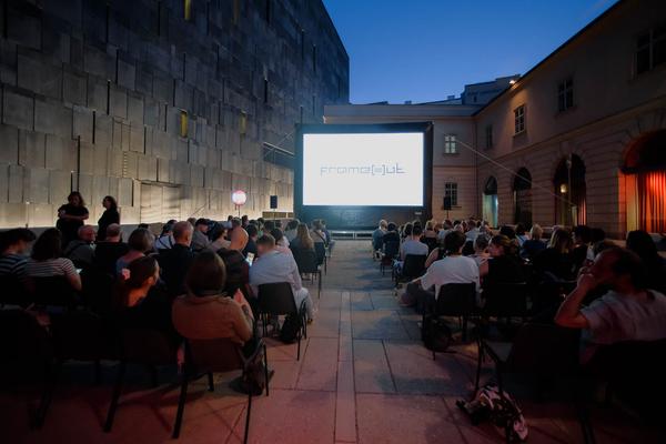 MuseumsQuartier Wien: frame[o]ut 2023 (Eröffnung, 14.7.2023) Foto: eSeL.at - Joanna Pianka Foto: eSeL.at - Joanna Pianka