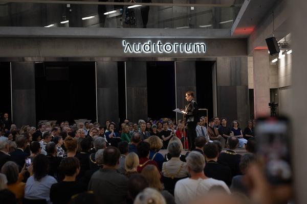 Universität für Angewandte Kunst: Inauguration Rektorin Petra Schaper Rinkel (2.10.2023) Foto: eSeL.at - Lorenz Seidler Foto: eSeL Lorenz Seidler
