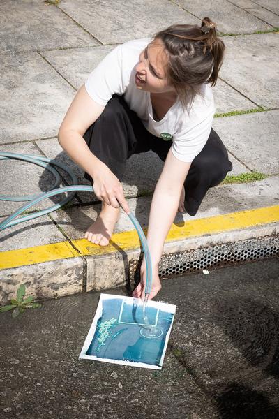 MuseumsQuartier Wien: Das Blaue Experiment. Cyanotypie Workshop @ KinderKulturParcours 2023 (6.5.2023) Foto: eSeL.at - Lorenz Seidler Foto: eSeL Lorenz Seidler