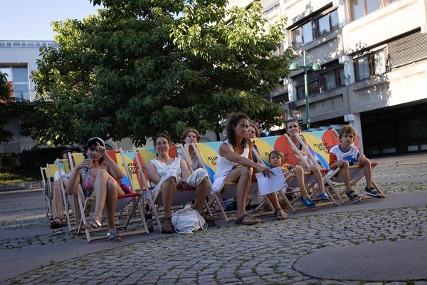 Kultursommer Wien: A summer bears night (Schrödingerplatz, 15.7.2023) Foto: eSeL.at - Lorenz Seidler Foto: eSeL Lorenz Seidler