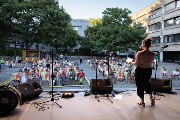 Kultursommer Wien: Desabafo no pé (Schrödingerplatz, 15.7.2023) Foto: eSeL.at - Lorenz Seidler Foto: eSeL Lorenz Seidler