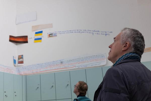 Nedko Solakov: A Cornered Solo Show #3 (with Charles Esche as my artistic conscience)  (24.11.2023 - 19.6.2024) Foto: eSeL.at - Lorenz Seidler Foto: eSeL Lorenz Seidler
