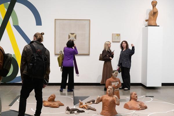 Kunsthalle Wien: No Feeling is Final. The Skopje Solidarity Collection (20.4.2023 - 28.1.2024) Foto: eSeL.at - Lorenz Seidler Foto: eSeL Lorenz Seidler