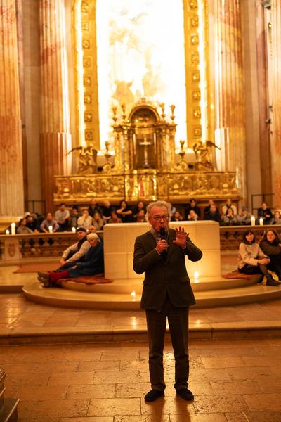 Vienna Art Week 2023: Nocturnal (Com)Passion Performance (Jesuitenkirche, 15.11.2023) Foto: eSeL.at - Lorenz Seidler Foto: eSeL Lorenz Seidler