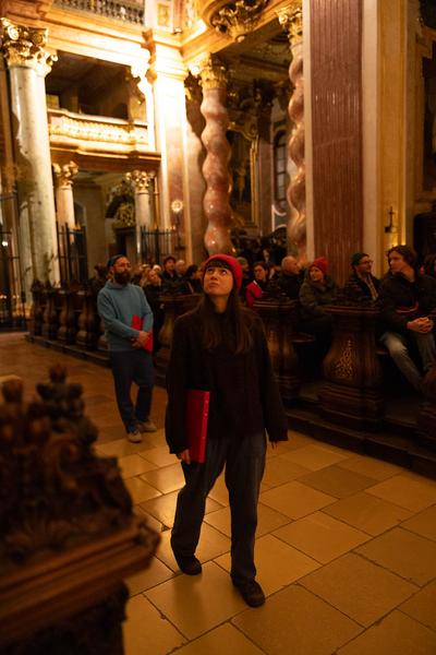 Vienna Art Week 2023: Nocturnal (Com)Passion Performance (Jesuitenkirche, 15.11.2023) Foto: eSeL.at - Lorenz Seidler Foto: eSeL Lorenz Seidler