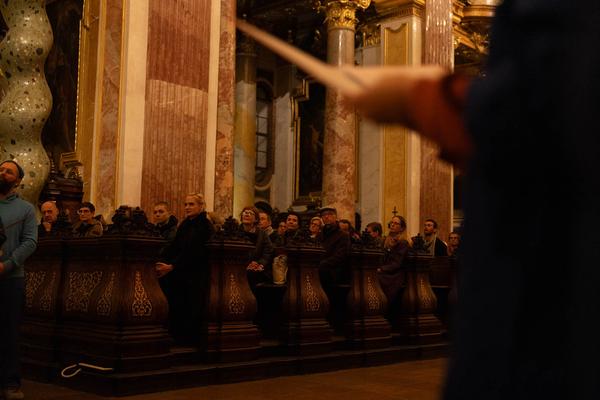 Vienna Art Week 2023: Nocturnal (Com)Passion Performance (Jesuitenkirche, 15.11.2023) Foto: eSeL.at - Lorenz Seidler Foto: eSeL Lorenz Seidler