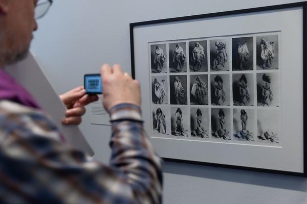 Sammlung Verbund: ORLAN - Six Decades (22.3. - 30.6.2023, Vertikale Galerie) Foto: eSeL.at - Lorenz Seidler Foto: eSeL Lorenz Seidler