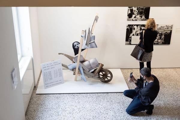 Sammlung Verbund: ORLAN - Six Decades (22.3. - 30.6.2023, Vertikale Galerie) Foto: eSeL.at - Lorenz Seidler Foto: eSeL Lorenz Seidler