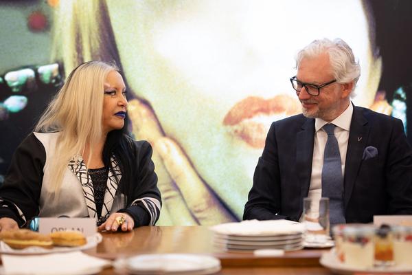 Sammlung Verbund: ORLAN - Six Decades (22.3. - 30.6.2023, Vertikale Galerie) Foto: eSeL.at - Lorenz Seidler Foto: eSeL Lorenz Seidler
